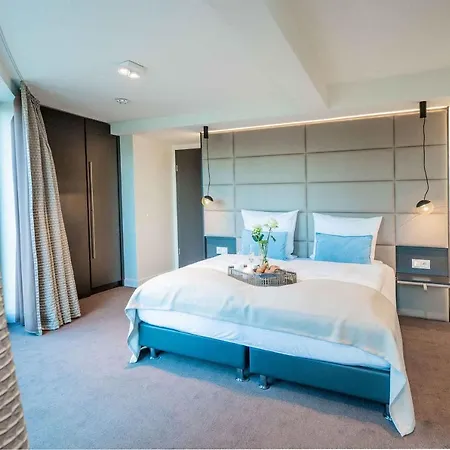 Apartment White Pearl 2.01